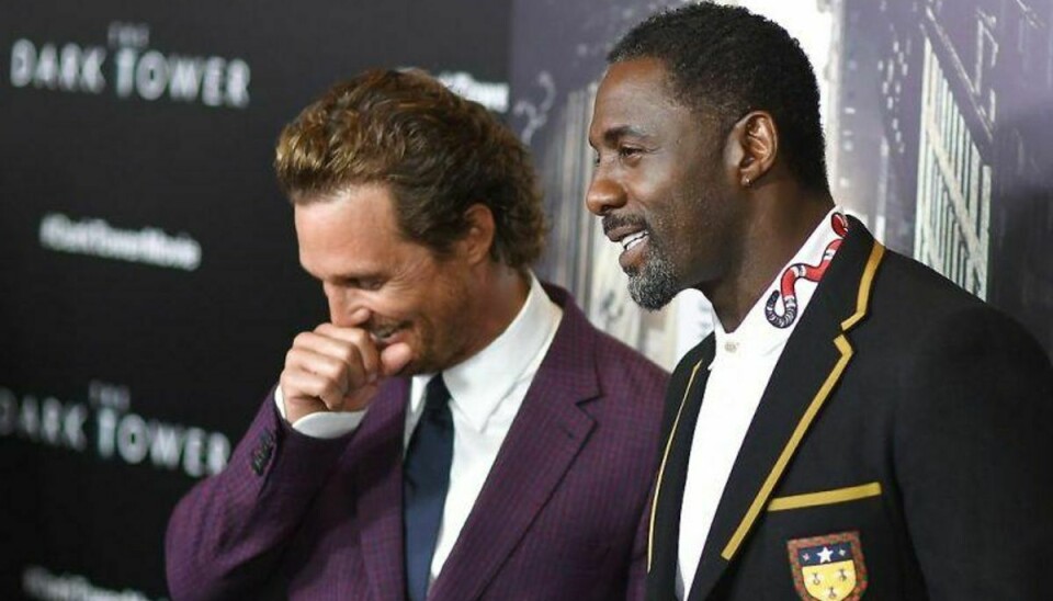 Matthew McConaughey og Idris Elba er blandt skuespillerne, der medvirker i The Dark Tower, som altså langt fra imponerer anmelderne. Foto: ANGELA WEISS/Scanpix