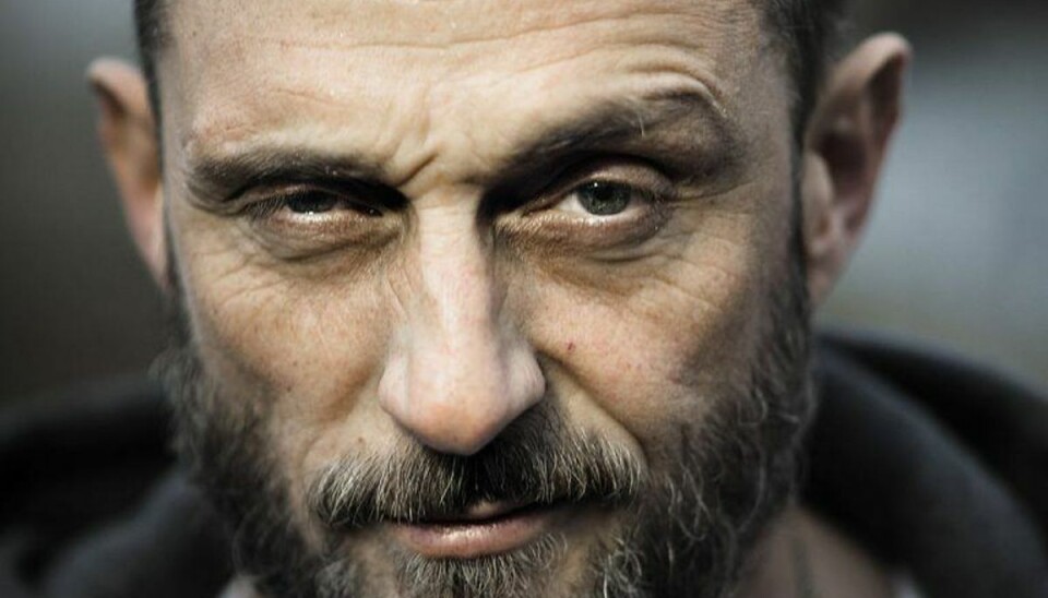 Roland Møller i tvivl Roland Møller har sparket døren ind til Hollywood, men han tvivler på, om han har fortjent sin succes. Foto: Simon Skipper/Scanpix (Arkivfoto)