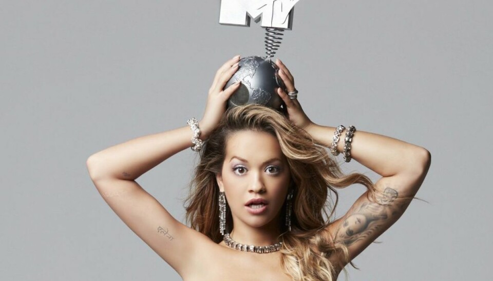 Pop-sensation vært ved MTV-show Rita Ora skal være vært ved MTV European Music Awards 2017. Pressefoto.