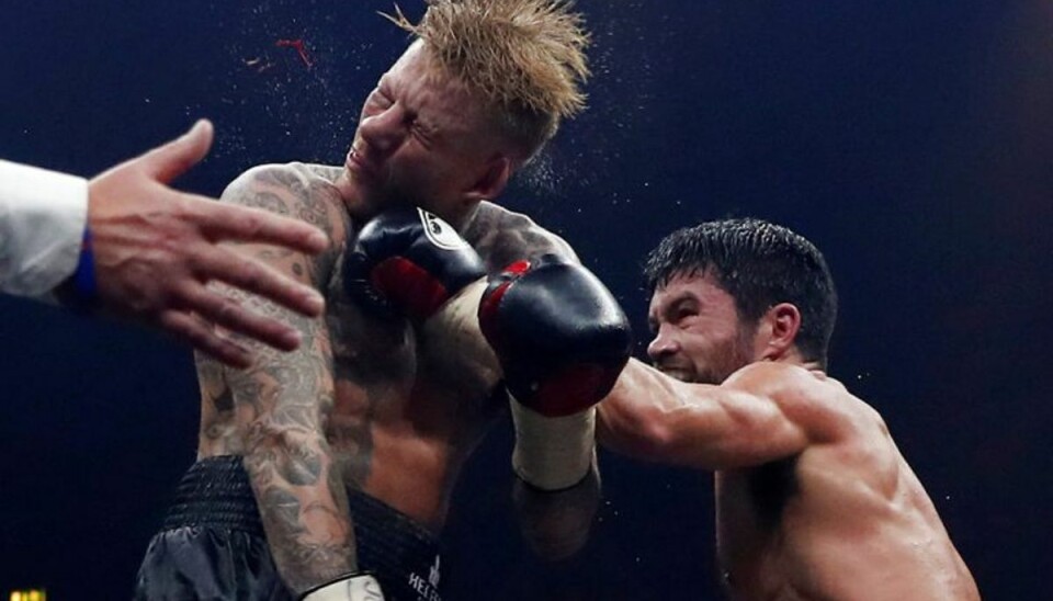 Patrick Nielsen hamret i gulvet