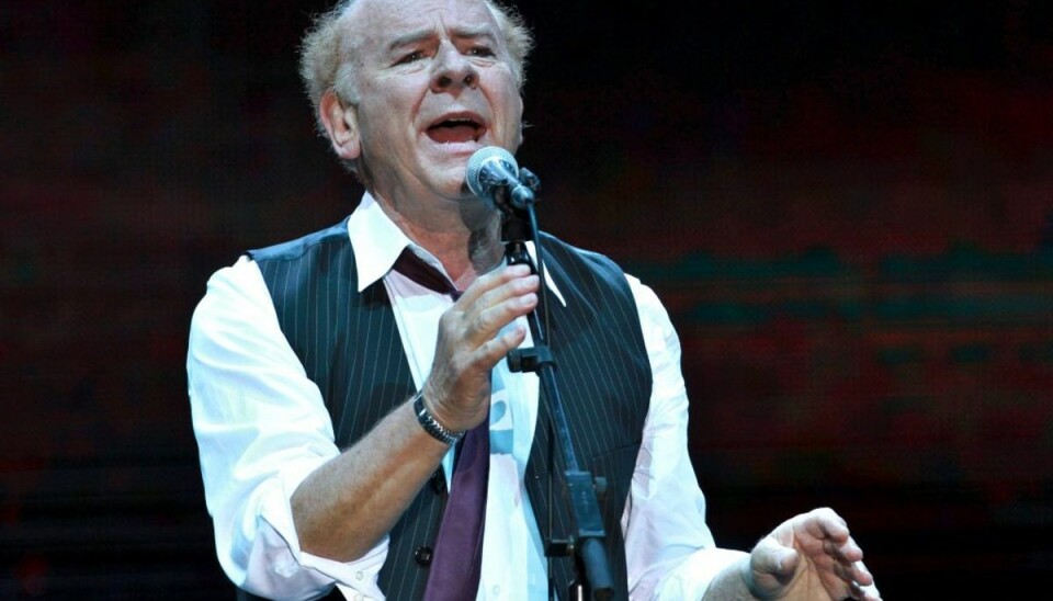 Halvdelen af populær 60’er duo optræder i Danmark Art Garfunkel skal optræde med både musik og anekdoter, når han til sommer gæster Randers og København. Foto: Scanpix/Gil Cohen Magen (Arkivfoto)