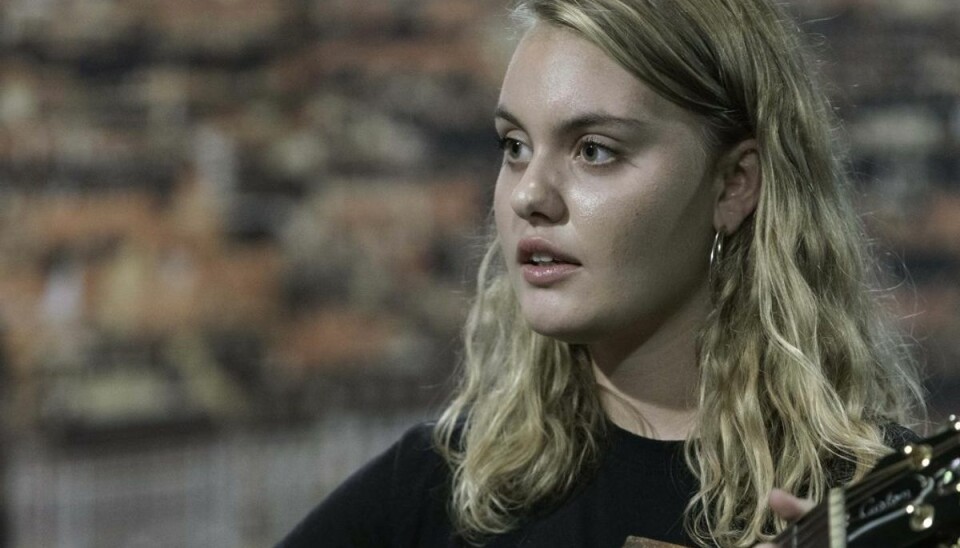 Alberte gik imod Salomonsen og røg ud En stor sanger – det mente både Remee og Blachman, men Sanne Salomonsen sendte 18-årige Alberte ud af X Factor. Foto: Bjarne Bergius Hermansen/DR (Arkivfoto)
