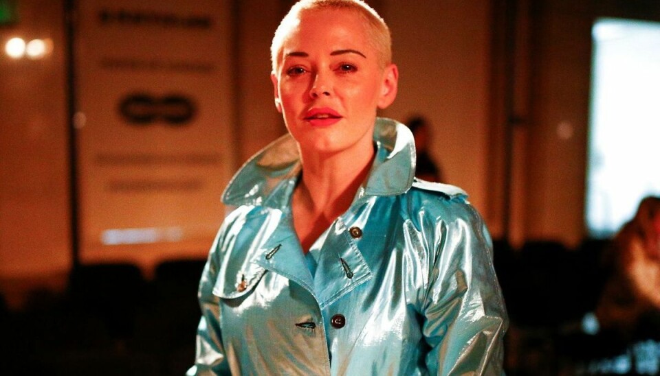 Rose McGowan var blandt de første kvinder, der anklagede Harvey Weinstein for voldtægt. Rose McGowan var blandt de første kvinder, der anklagede Harvey Weinstein for voldtægt.