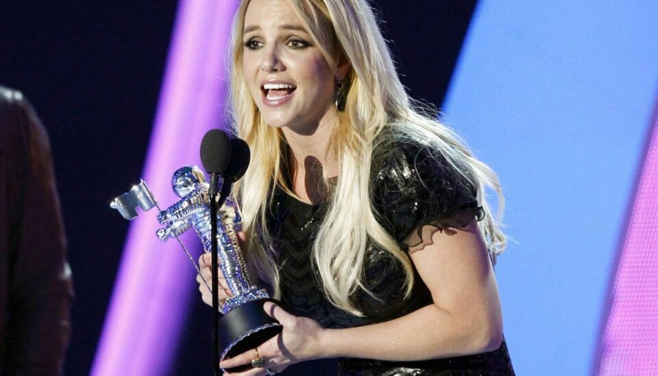 Dansk stjerne klædte om ved siden af Britney og vågnede i Valby – Dagen efter stod jeg i BBC’s bygning, hvor jeg fik omklædningsrum ved siden af Britney Spears. Pink går lige foran mig, og Enrique Iglesias står ved baren fem meter fra mig, fortæller Aliasghar Movasat om tiden, hvor han hittede verden over som DJ Aligator. Foto: Mario Anzuoni/Scanpix