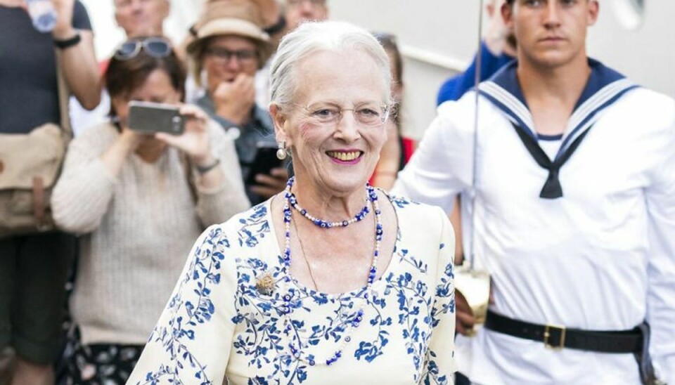 Dronning Margrethe ankommer til den Kongelige Livgardes Årsmiddag på Admiral Hotel fredag den 29. juni 2018. Hvert år holder Den Kongelige Livgarde en årsdagsparade i anledning af Livgardens fødselsdag. I år er det 360 år siden, at Frederik 3. oprettede Livgarden.. (Foto: Martin Sylvest/Ritzau Scanpix)