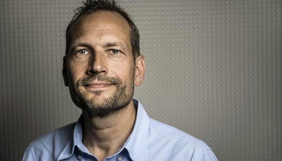 Hvad har de gang i? Derfor får disse kendte danskere en kæmpe sviner