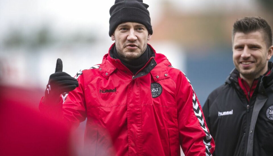 Bendtner bliver beluret: Sker næsten hver aften Stjernen måtte ellers betale 18 millioner norske kroner for huset i 2017. (Foto: Scanpix)