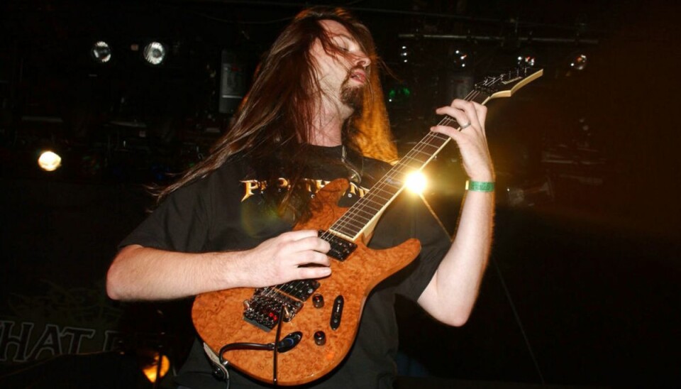 Oli Herbert var med til at udgive otte studiealbums med All That Remains. Nu er den 44-årige musiker pludselig fundet død. Foto: Scanpix