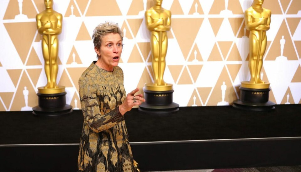 Hvor meget ved du egentlig om den prestigefyldte Oscar-uddeling. Test din viden her. Her ses skuespiller Frances McDormand, der i 2018 vandt for bedste skuespiller i filmen “Three Billboards Outside Ebbing, Missouri.” Foto: Mike Blake/Scanpix.