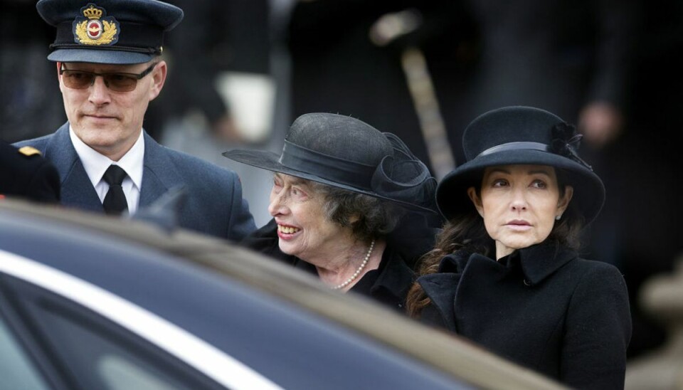 Grevinde Alexandra ses her med prinsesse Elisabethved Prins Henrik bisættelse i Christiansborg Slotskirke tirsdag den 20 februar 2018, men eftersigende skulle hun allerede her have fundet sin nye flamme. KLIK VIDERE og se flere billeder fra Alexandras liv. (Foto: Liselotte Sabroe/Scanpix 2018)