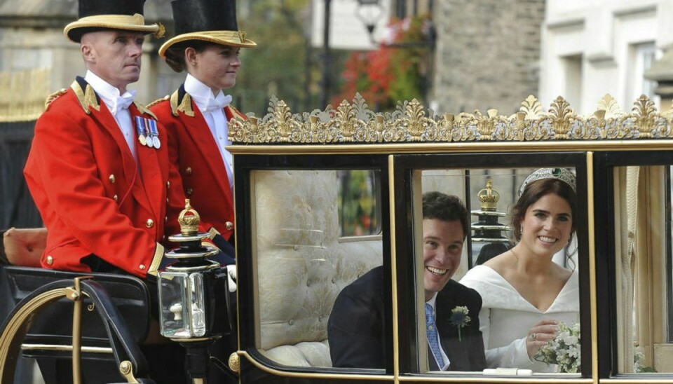 Smukt så det ud, da prinsesse Eugenie og Jack Brooksbank blev gift, men nu skaber parret kaos i kongehuset. Foto: Scanpix