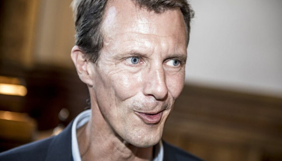 Prins Joachim købte i 2014 sin villa i Klampenborg for 34,5 millioner kroner. KLIK og se nogle af palæerne. (Foto: Mads Claus Rasmussen/Scanpix 2018) Prins Joachim købte i 2014 sin villa i Klampenborg for 34,5 millioner kroner. KLIK og se nogle af palæerne. (Foto: Mads Claus Rasmussen/Scanpix 2018)