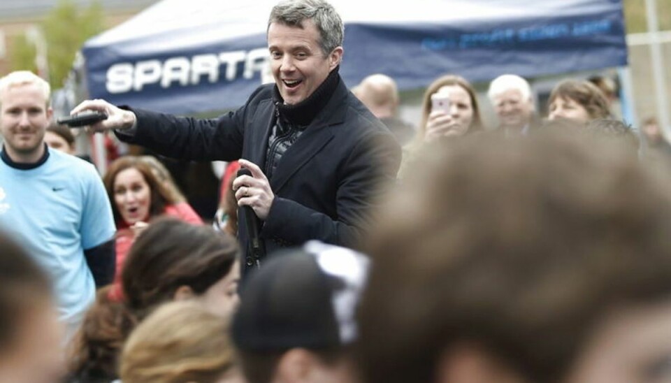 Kronprins Frederik deltager i Skole OL på Østerbro Stadion i København, onsdag den 8. maj 2019. Her sammen med Københavns overborgmester Frank Jensen. KLIK VIDERE FOR FLERE BILLEDER. (Foto: Liselotte Sabroe/Scanpix 2019)