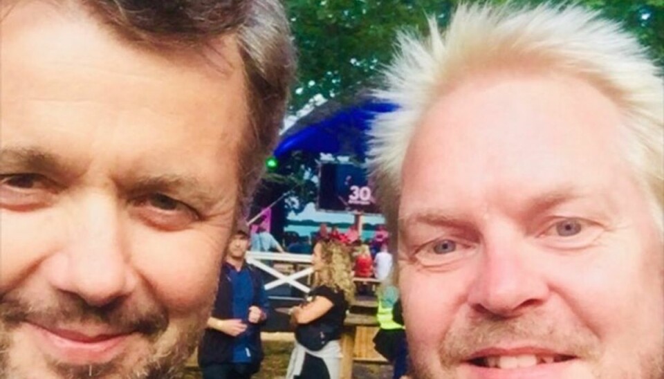 Kronprinsen er taget til Smukfest