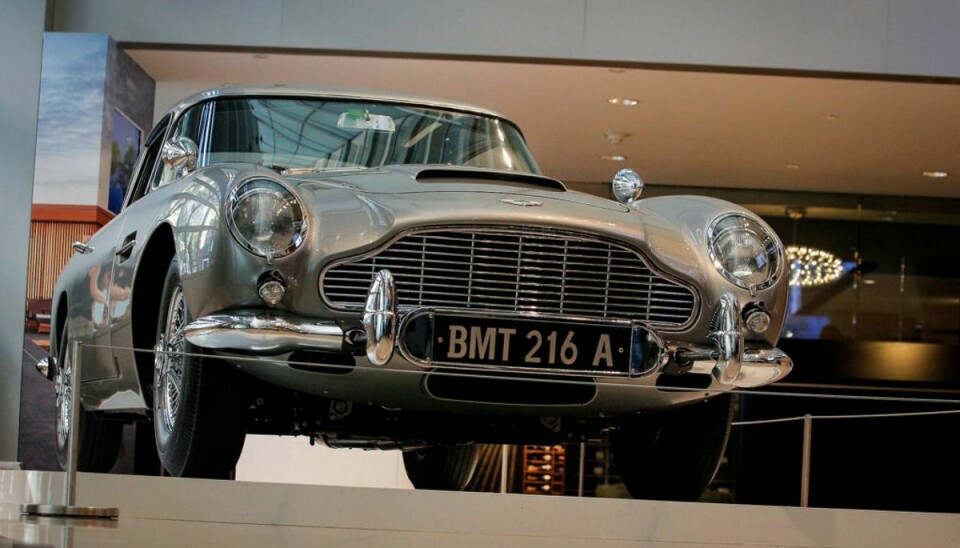 Denne Bond-Aston Martin er netop blevet solgt for 43 millioner kroner. KLIK for flere billeder. REUTERS/Brendan McDermid