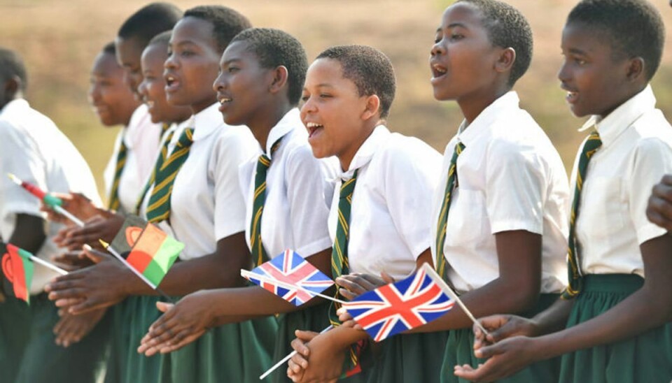 Prins Harry besøgte Nalikule College, men Meghan lavede et overraskende besøg. KLIK VIDERE OG SE ALLE BILLEDERNE. Foto: Scanpix Prins Harry besøgte Nalikule College, men Meghan lavede et overraskende besøg. KLIK VIDERE OG SE ALLE BILLEDERNE. Foto: Scanpix