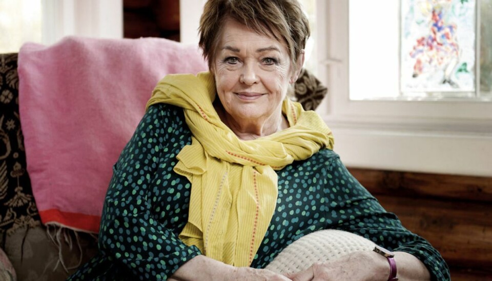 Ghita Nørby kan ikke undvære disse ting i julen Ghita Nørby kan ikke holde jul uden et juletræ. Foto: Scanpix.