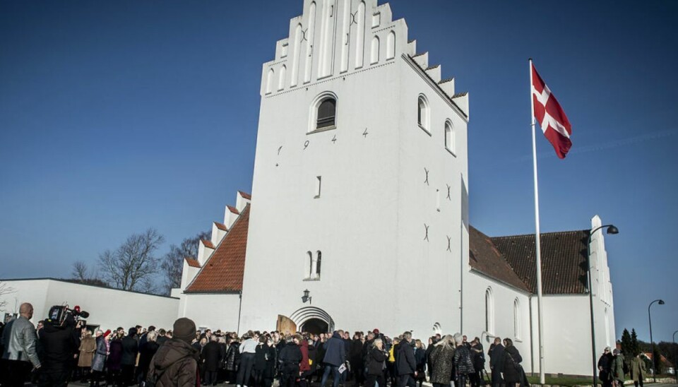Ole Stephensens bisættelse. Han var blandt de mange, vi mistede i 2019. Klik videre og se de ti, der interesserede os mest. Foto: Scanpix Ole Stephensens bisættelse. Han var blandt de mange, vi mistede i 2019. Klik videre og se de ti, der interesserede os mest. Foto: Scanpix