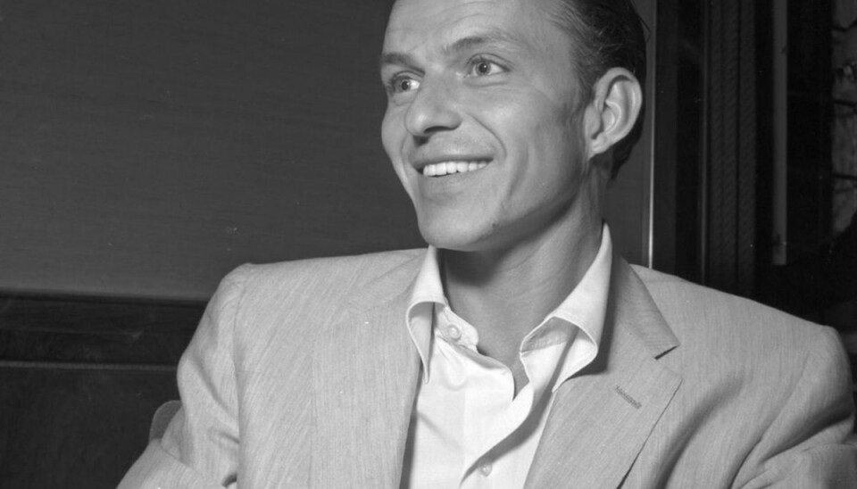Køb kendt crooners værdifulde toilet På søndag kan en eller anden med pengepungen i orden få et unikt marmor toilet med et toiletbræt af guld, som har tilhørt Frank Sinatra. Foto: Scanpix/ arkiv