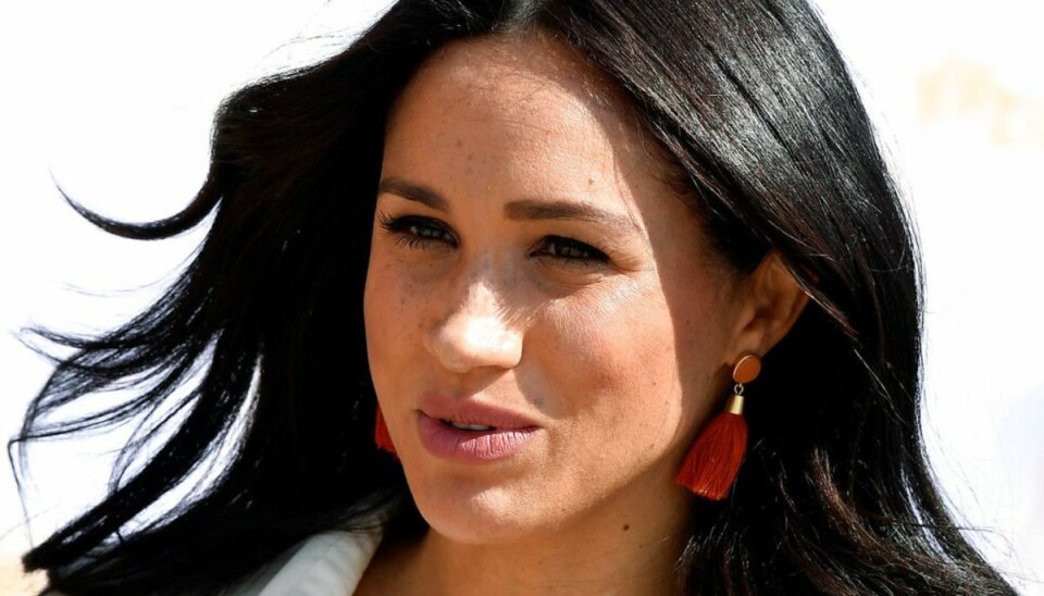 Når Meghan fratræder som royal med udgangen af marts måned, kan hun får problemer med sit efternavn. Klik videre for flere billeder. Foto: Scanpix/REUTERS/Toby Melville Når Meghan fratræder som royal med udgangen af marts måned, kan hun får problemer med sit efternavn. Klik videre for flere billeder. Foto: Scanpix/REUTERS/Toby Melville
