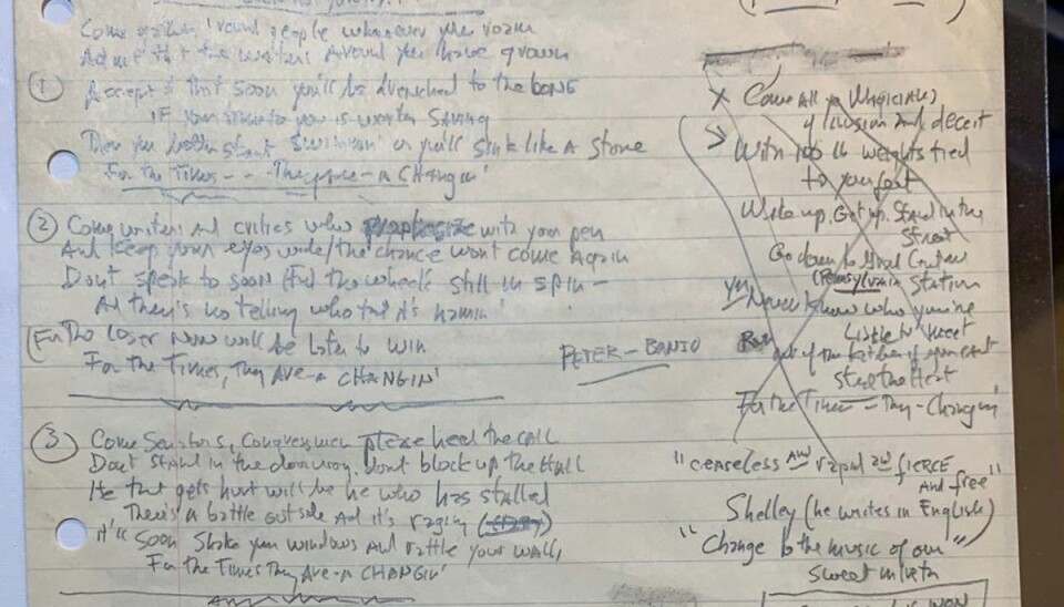 Det er teksten til Bob Dylan-hittet The Times They Are A-Changin, der er sat til salg for 15,1 millioner kroner. KLIK VIDERE OG SE FLERE BILLEDER Foto: Courtesy of Moments in Time/Handout via Reuters Det er teksten til Bob Dylan-hittet The Times They Are A-Changin, der er sat til salg for 15,1 millioner kroner. KLIK VIDERE OG SE FLERE BILLEDER Foto: Courtesy of Moments in Time/Handout via Reuters