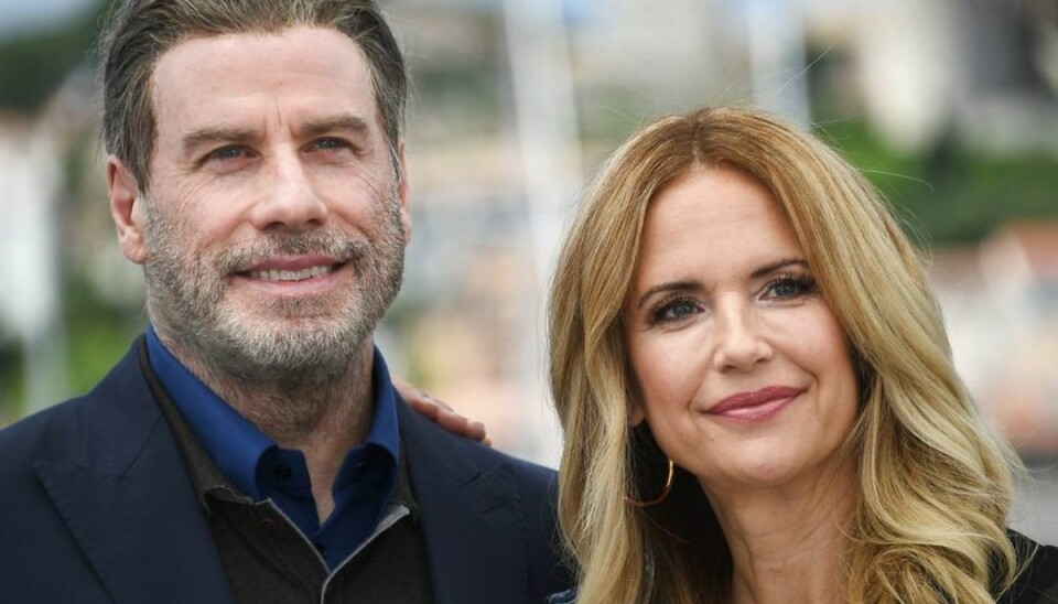 Kelly Preston er død. Det bekræfter hendes mand gennem 29 år John Travolta. KLIK VIDERE OG SE FLERE BILLEDER. Foto: Anne-Christine POUJOULAT / AFP