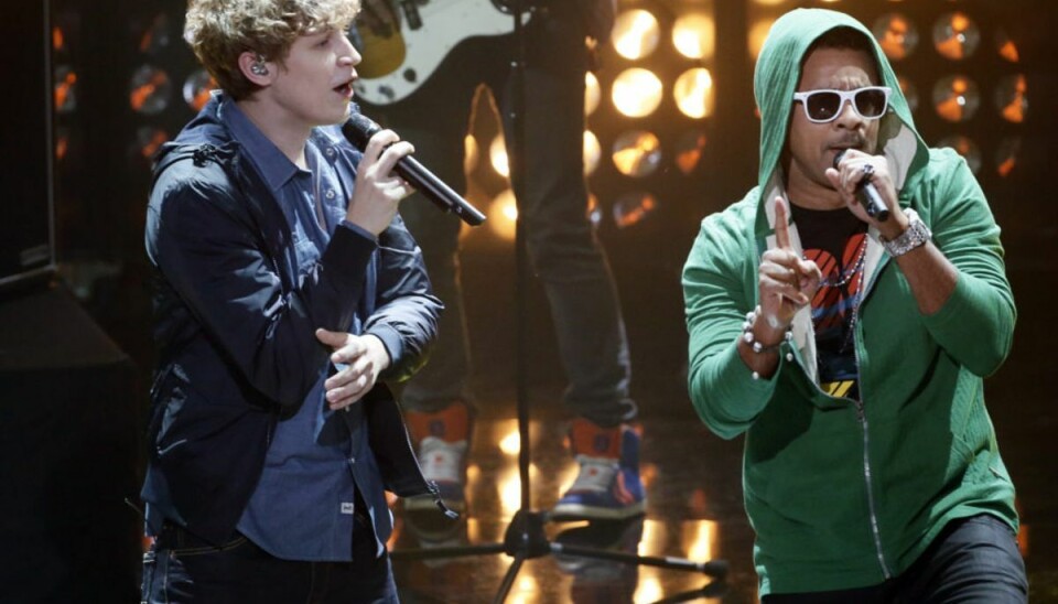 Stor koncert skal fungere som smitteeksperiment Singer-songwriteren Tim Bendzko og reggae-sangeren Shaggy ses her optræde sammen tilbage i 2012. (Arkivfoto.) – Foto: Fabrizio Bensch/Reuters