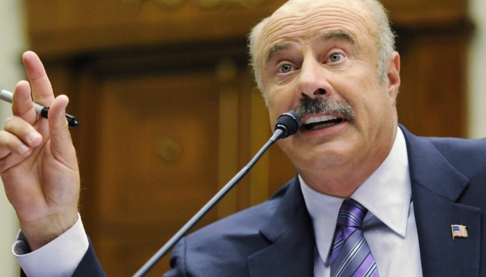 Opfundet af Oprah Phil McGraw er hovedpersonen i talkshow-programmet “The Dr. Phil Show”. Han er uddannet psykolog, men har ikke haft licens til at fungere som sådan siden 2006. Hans tv-shows kører dog videre, og 1. september fylder han 70 år. (Arkivfoto) – Foto: Jonathan Ernst/Reuters