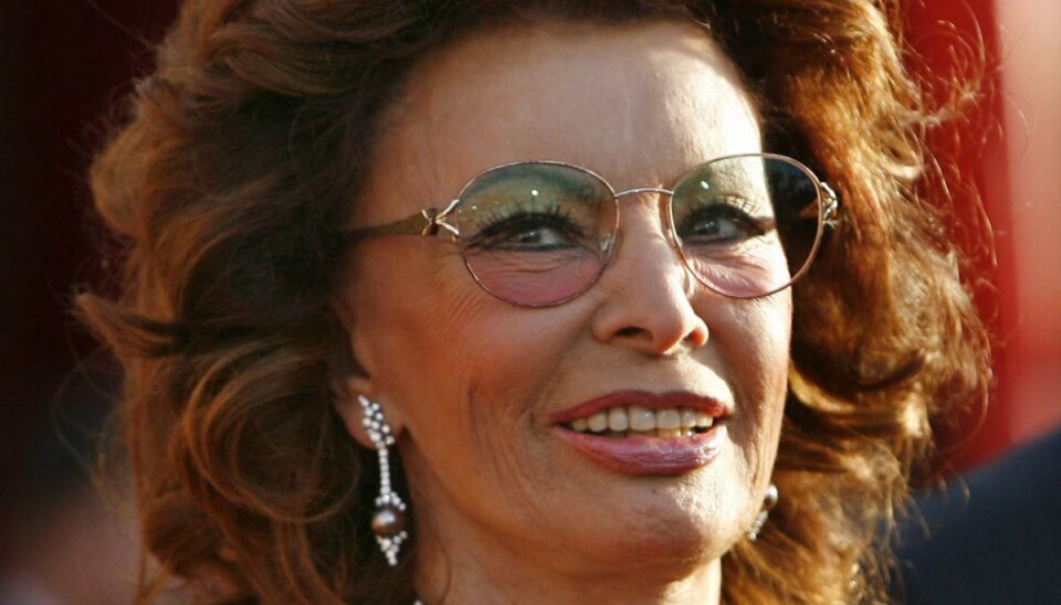 Efter mere end 10 års pause fra filmen, vender legendariske Sophia Loren nu tilbage. Hun spiller hovedrollen i en italiensk film, The Life Ahead, der får premiere på Netflix den 13. november. Klik videre i galleriet for flere billeder. Foto: Scanpix/REUTERS/Danny Moloshok Efter mere end 10 års pause fra filmen, vender legendariske Sophia Loren nu tilbage. Hun spiller hovedrollen i en italiensk film, The Life Ahead, der får premiere på Netflix den 13. november. Klik videre i galleriet for flere billeder. Foto: Scanpix/REUTERS/Danny Moloshok