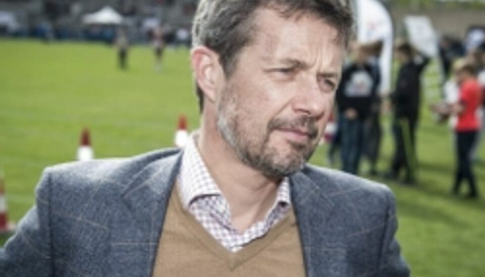 Den er nok ikke så overraskende. Kronprins Frederik var “kun” prins og nummer 2 indtil hans mor, dronning Margrethe, blev udråbt som regent i 1972. Den er nok ikke så overraskende. Kronprins Frederik var “kun” prins og nummer 2 indtil hans mor, dronning Margrethe, blev udråbt som regent i 1972.