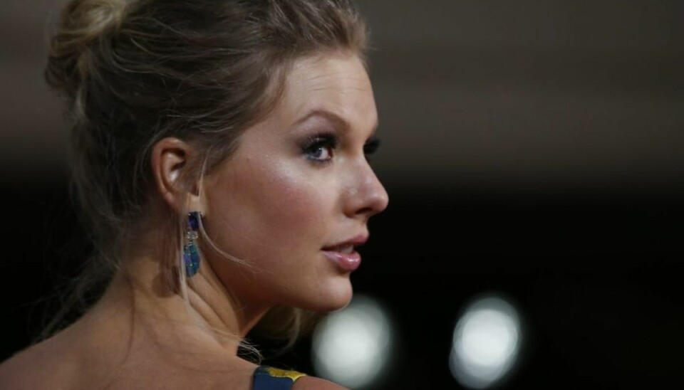 Søndag blev der affyret en række skud ude foran Taylor Swifts hoveddør. KLIK VIDERE OG SE FLERE BILLEDER. Foto: REUTERS/Mario Anzuoni