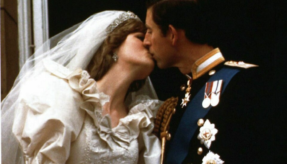En veninde af prinsesse Diana afslører, hvad prins Charles chokerede med dagen før parrets bryllup. KLIK VIDERE OG SE MERE. Foto: REUTERS/stringer/FILES