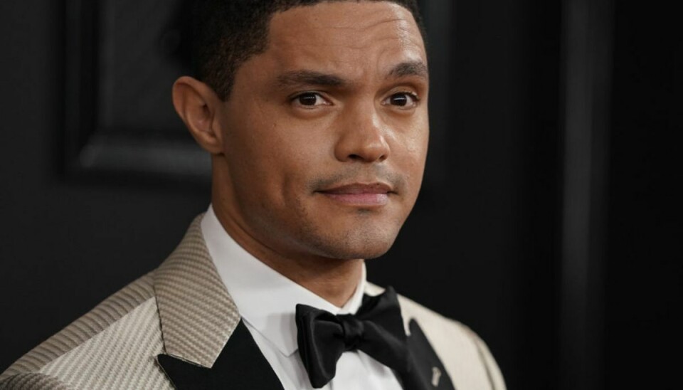 Trevor Noah, der er vært for The Daily Show, skal styre prisuddelingen ved dette års Grammy Awards, som arrangørerne har udskudt til den 14. marts på grund af coronasituationen. (Arkivfoto). – Foto: Mike Blake/Reuters