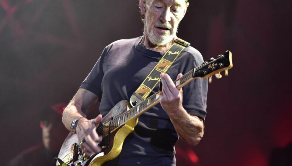 Ville hellere spille guitar end sælge isvafler Den britiske guitarist og sanger Chris Rea spillede sin foreløbig seneste koncert i 2017. Den 4. marts fylder han 70 år. (Arkivfoto) – Foto: Roman Vondrous/Ritzau Scanpix