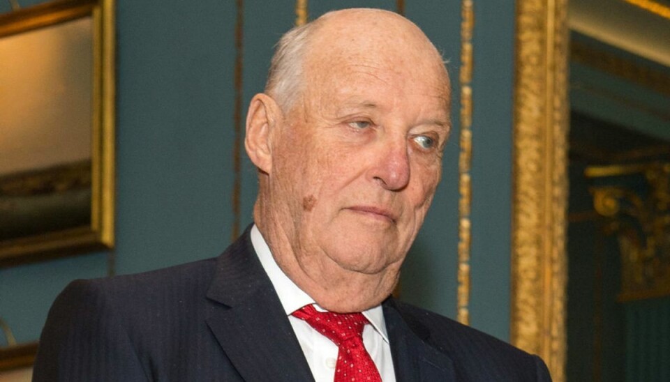 Kong Harald endnu for svag til at arbejde