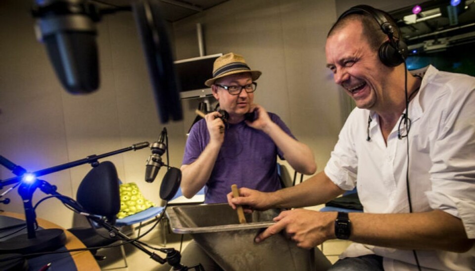 De to musikeksperter Henrik Milling og Nicolai Molbech laver programmet ‘FONK! Det er lørdag’, som sendes på P4. Her hylder de discomusikken. Foto: Søren Bidstrup/Ritzau Scanpix