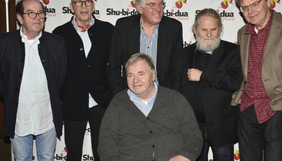 “Bonden” gav sin velsignelse inden han døde Sådan så det ud, da nogle af Shubberne – heriblandt Michael Bundesen – stillede op til fotografering ved ankomsten til premieren på musicalen “Shu-bi-dua – The Musical” på Østre Gasværk i København tilbage i 2016. (Arkivfoto) – Foto: Simon Læssøe/Ritzau Scanpix