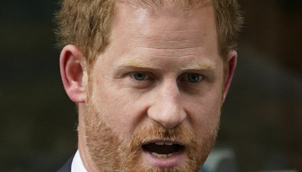 Prins Harry tituleres nu ikke længere 'Hans Kongelige Højhed' på det britiske kongehus' officielle hjemmeside. Prins Harry tituleres nu ikke længere 'Hans Kongelige Højhed' på det britiske kongehus' officielle hjemmeside.
