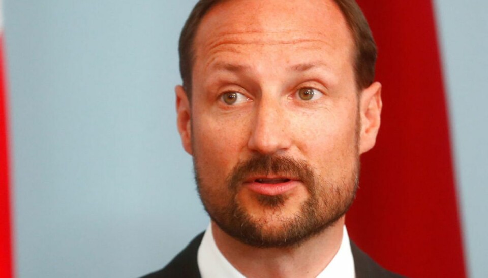 Norske kronprins Haakon er ekstraordinært blevet tildelt corona-vaccination i ‘utide’ af den norske regering. Foto: Scanpix/REUTERS/Ints Kalnins Norske kronprins Haakon er ekstraordinært blevet tildelt corona-vaccination i ‘utide’ af den norske regering. Foto: Scanpix/REUTERS/Ints Kalnins
