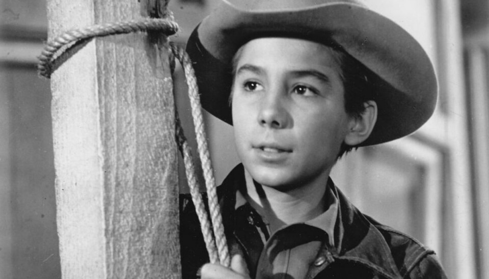 Mangeårig TV-skuespiller død Riffelmanden Johnny Crawford er død i en alder af 75 år. Foto: Wikimedia / ABC