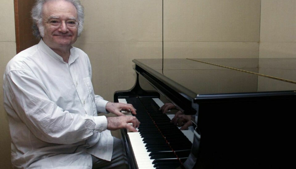 Komponisten Carl Davis er død, 86 år gammel.