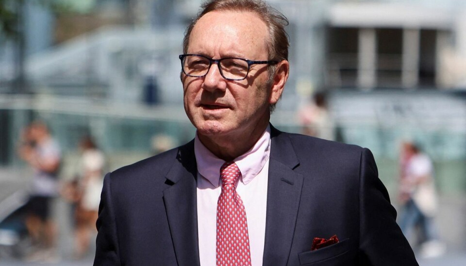Kevin Spacey er blevet pure frikendt. Kevin Spacey er blevet pure frikendt.