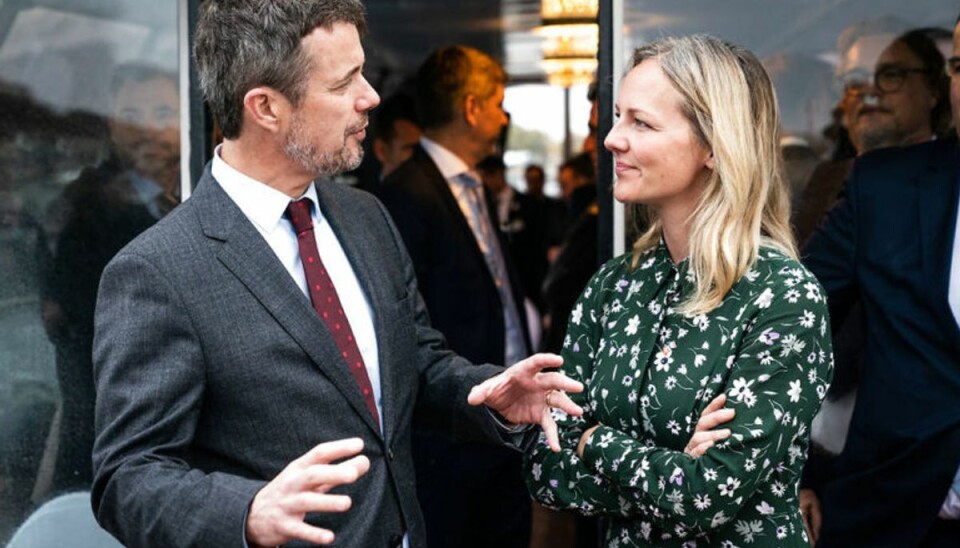 Kronprins Frederik og politiker Ida Auken (B) på sejltur på Seinen under et erhvervsfremstød i Paris, tirsdag den 8. oktober 2019. Kronprinsparrets besøg i Paris har især fokus på energi og sundhed. KLIK VIDERE FOR FLERE BILLEDER. (Foto: Ida Marie Odgaard/Ritzau Scanpix)