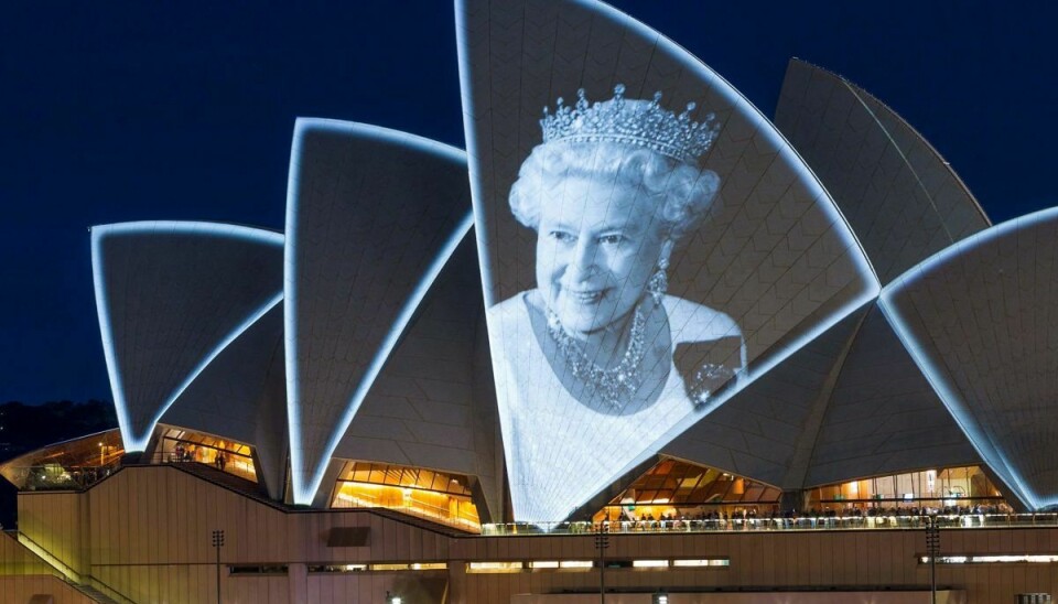 Sådan så Operahuset i Sydney ud 9. september, da dronning Elizabeth døde.