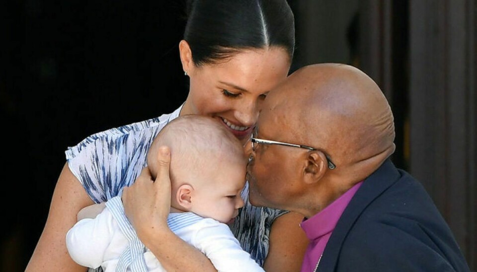 Harry, Meghan og Archie mødte Desmond Tutu. KLIK VIDERE OG SE DE CHARMERENDE BILLEDER. Foto: Scanpix