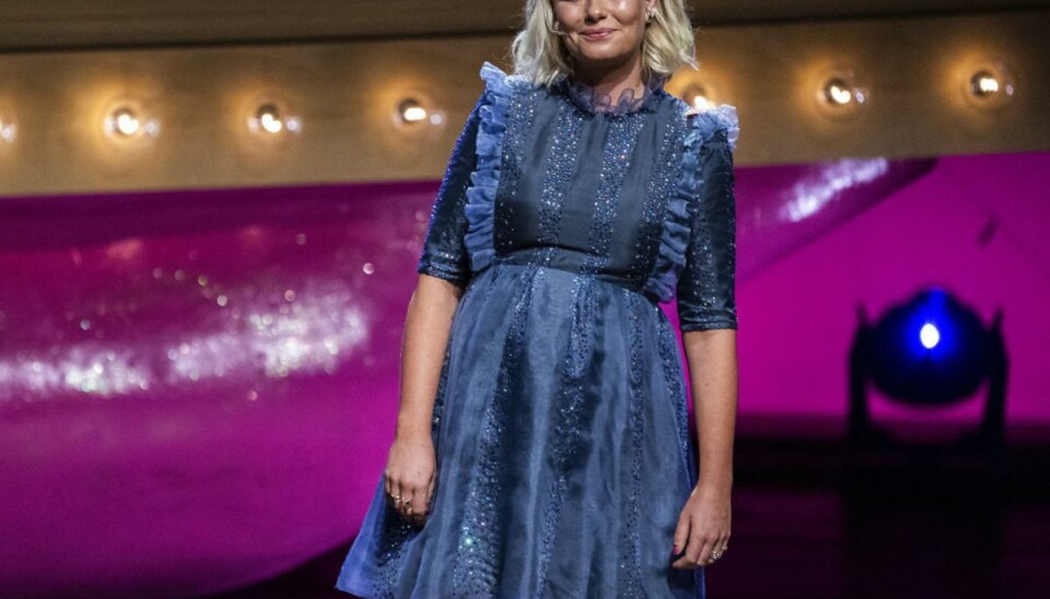 Sofie Linde valgte da hun nåede til syv Sofie Linde på scenen ved ZULU Comedy Galla 2020 der bliver sendt søndag aften. Foto: Martin Sylvest/Ritzau Scanpix 2020