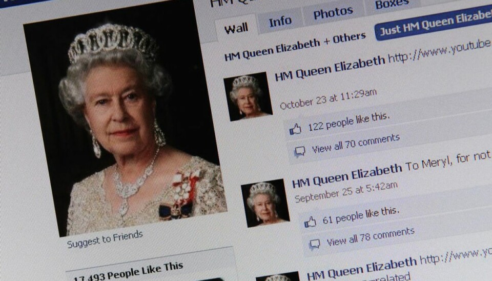 Dronningen har hemmelig Facebookprofil