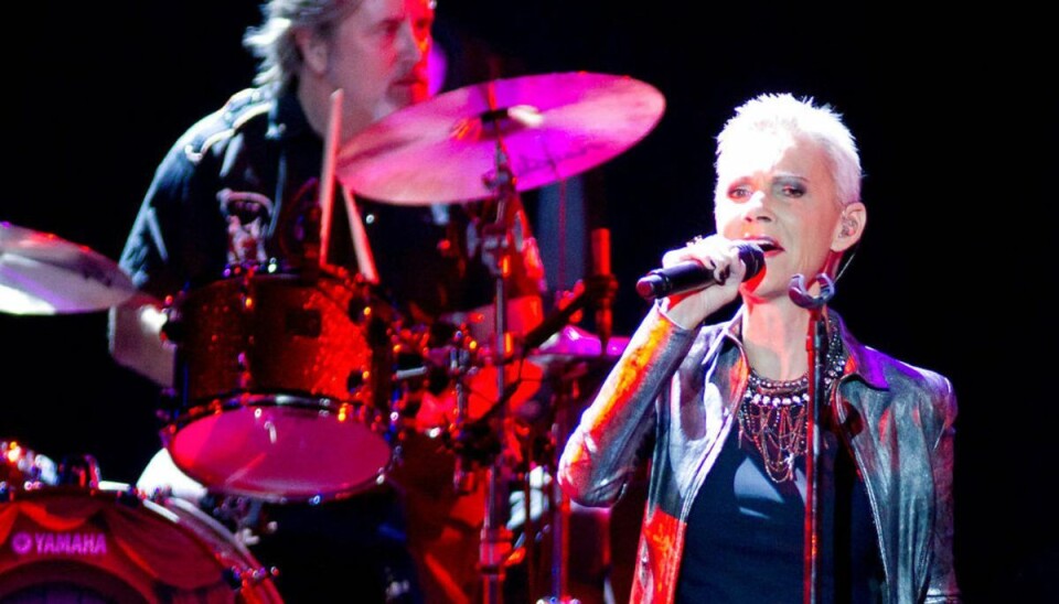 Trommeslageren i Roxette Pelle Alsing – her bag Marie Fredriksson – er død. Foto: Picture Perfect/Shutterstock/Ritzau Scanpix.