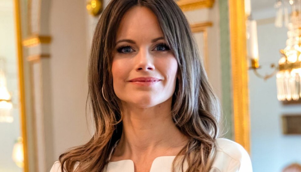 Lørdag dukkede prinsesse Sofia op i en videotale til nyuddannede sygeplejersker fra ‘Sophiahemmets’ sygeplejerskole i Stockholm. Foto: Victor Ericsson, Kungl. Hovstaterna Lørdag dukkede prinsesse Sofia op i en videotale til nyuddannede sygeplejersker fra ‘Sophiahemmets’ sygeplejerskole i Stockholm. Foto: Victor Ericsson, Kungl. Hovstaterna