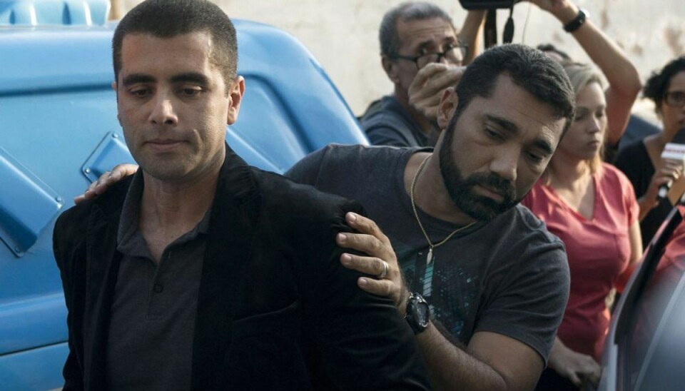 Eftersøgt kendiskirurg fanget efter fatal numse-fejl Kirurgen blev fanget på et advokatkontor i Rio de Janeiro. (Foto: Leo Correa/AP)
